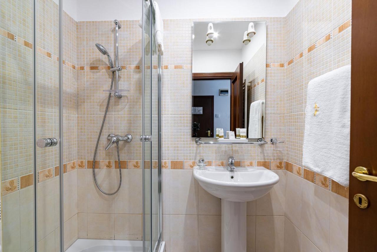 Hotel de apartamente Regal 3*
