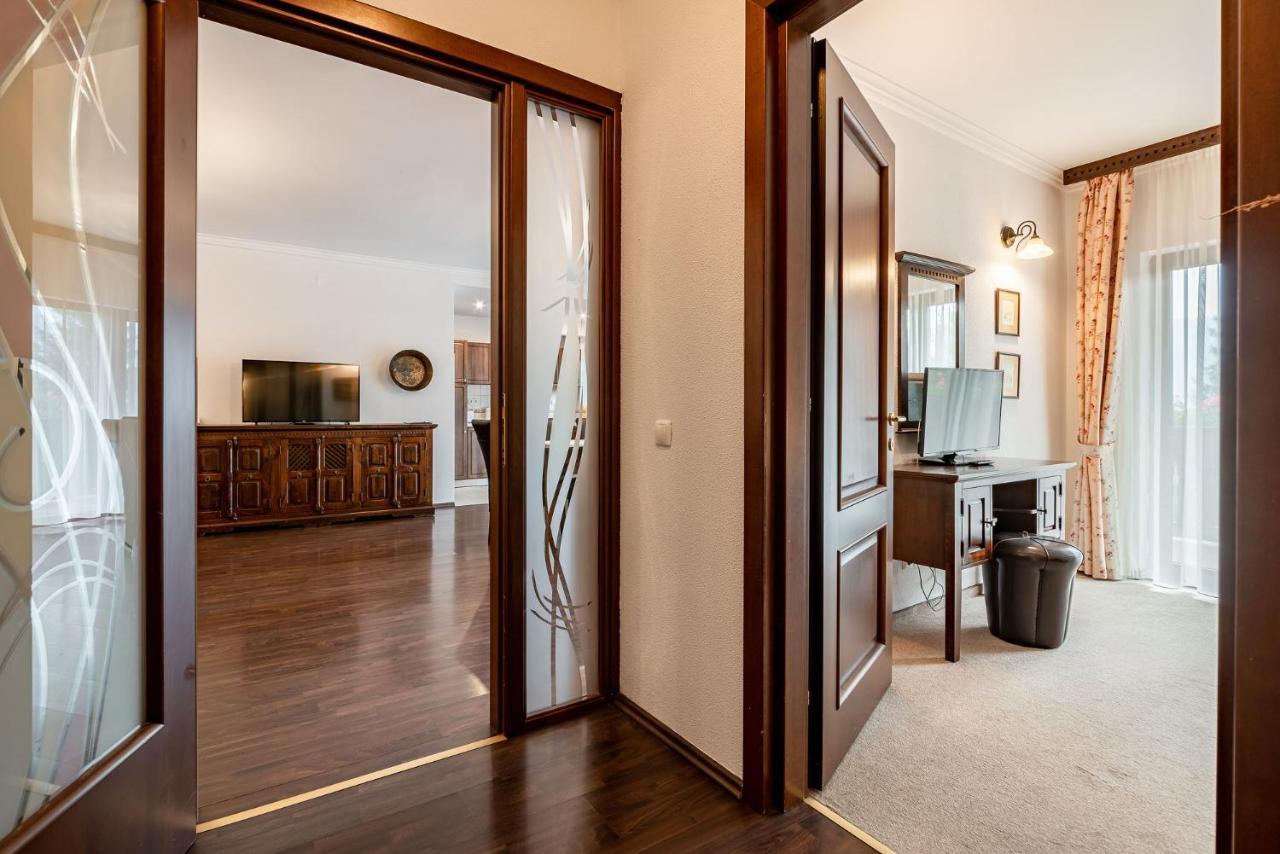 Regal Hotel de apartamente Sinaia